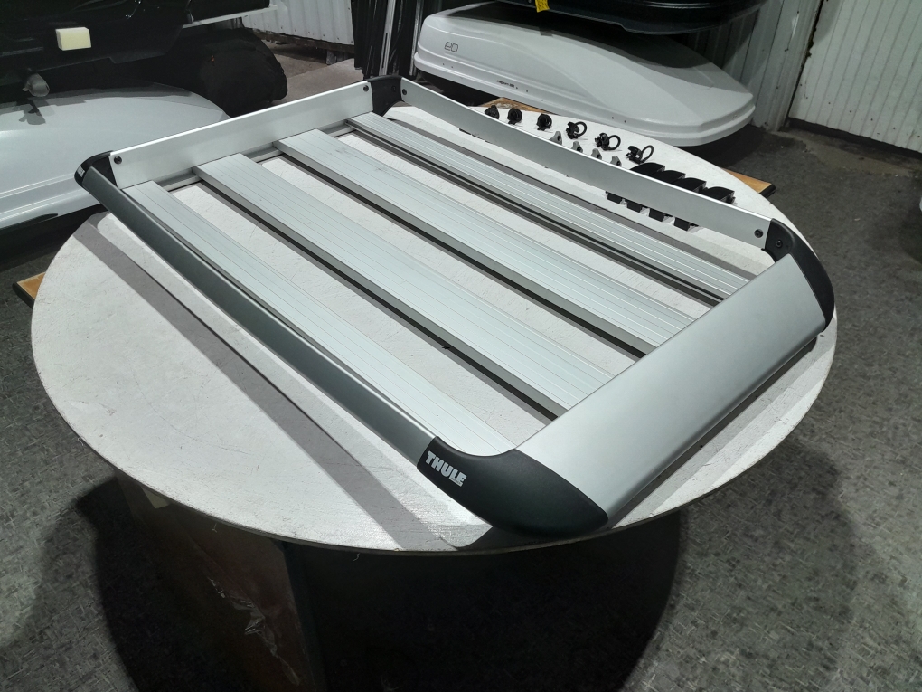 Грузовая корзина Thule Xpedition 820 (витринная)