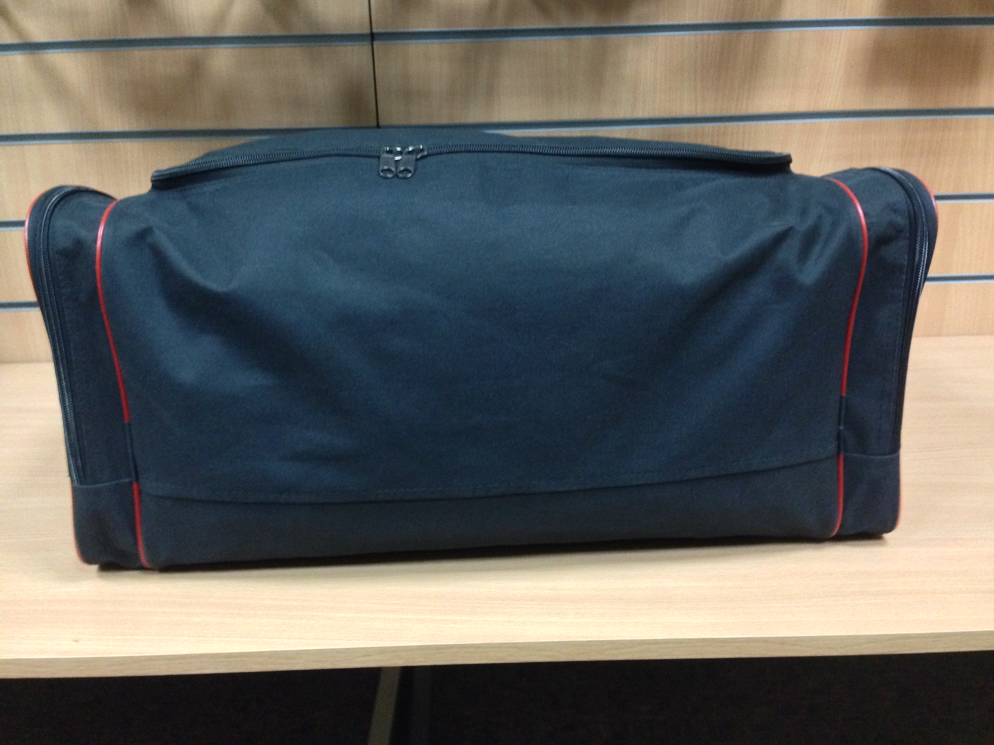 Сумка Вездеход в автобокс носовая