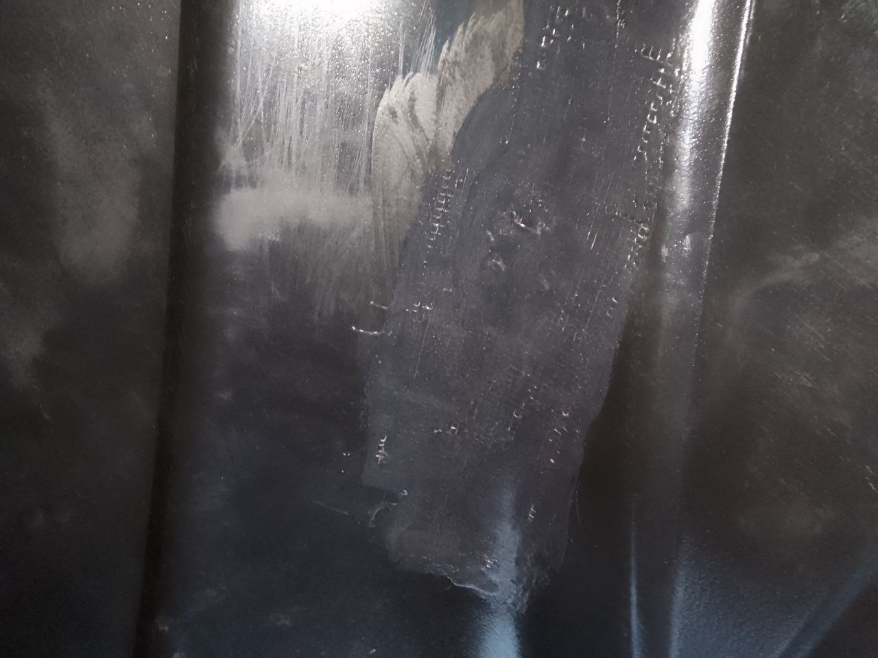 Автобокс Thule Motion 200 чёрный глянцевый Б/У 003 Э