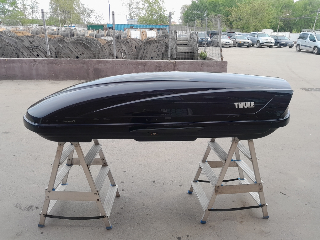Aвтобокс Thule Motion 800 чёрный глянец б/у (ТМ-800В №022)