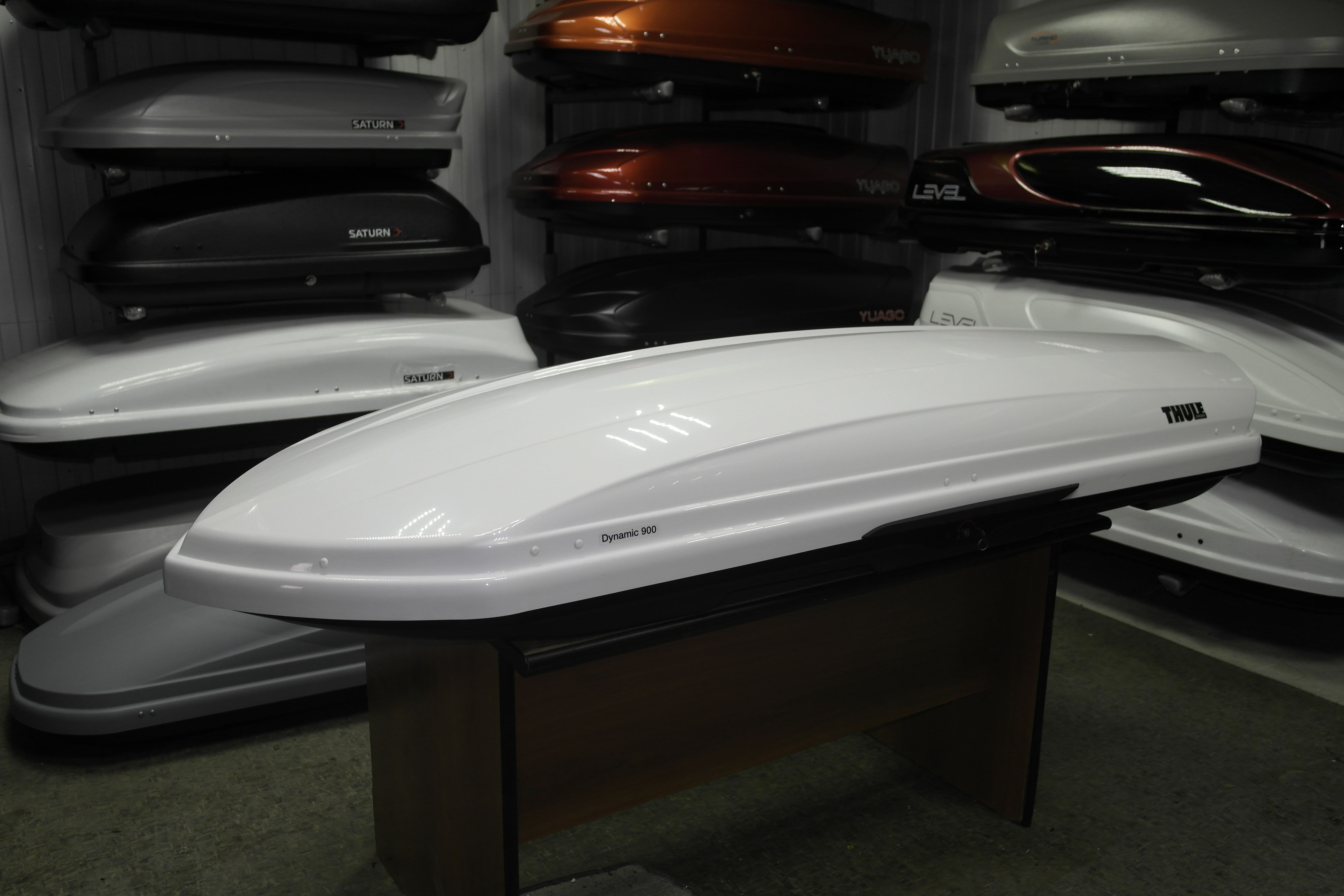 Автобокс Thule Dynamic 900 белый глянец Б/У
