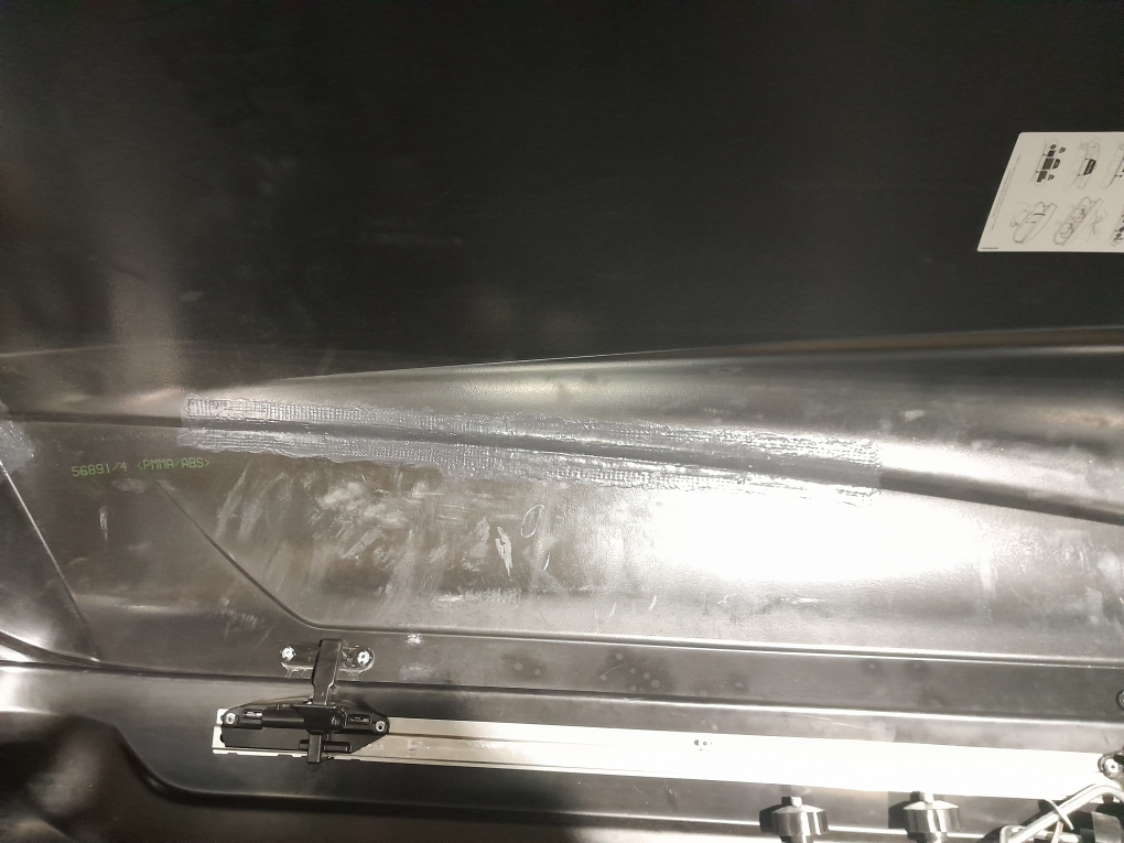 Aвтобокс Thule Motion 800 чёрный глянец б/у