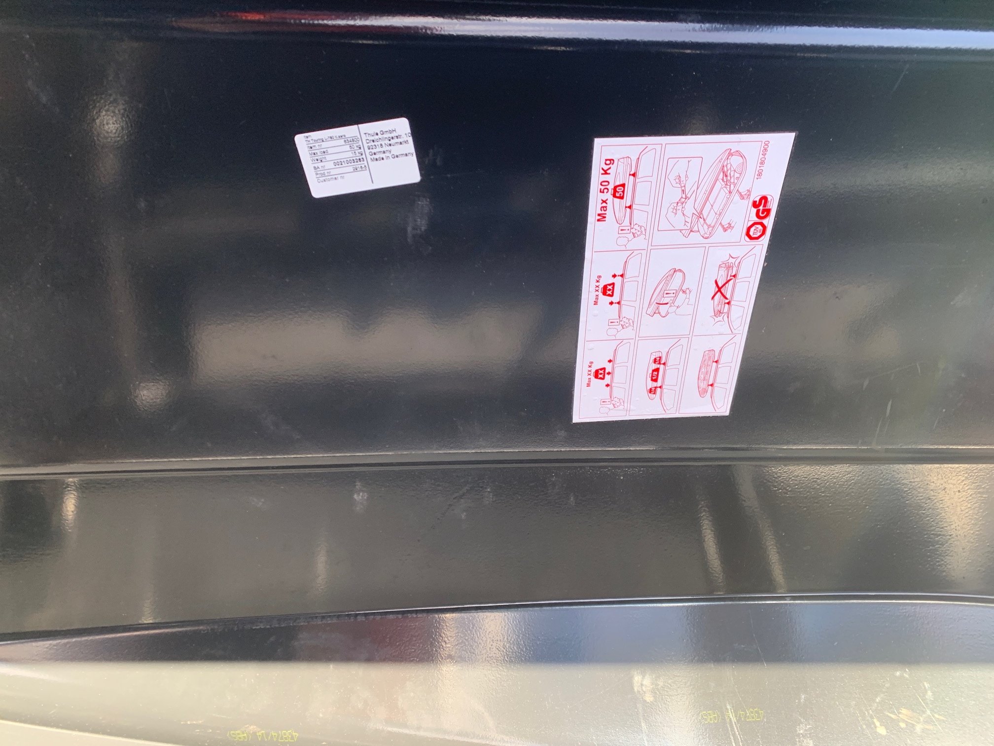 Автобокс Thule Touring L Titan Aeroskin Б/У