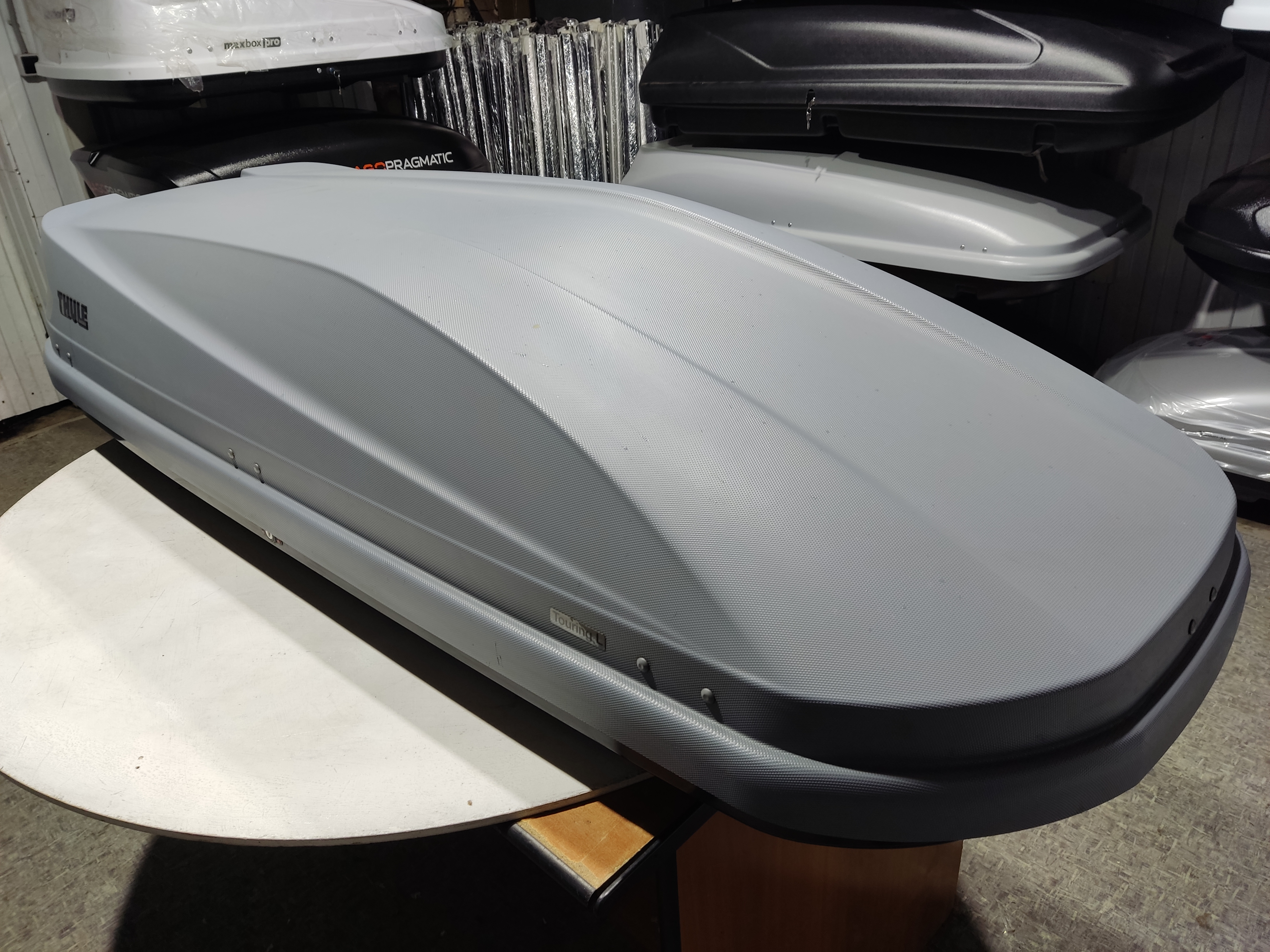 Автобокс Thule Touring 780 серый матовый Б/У