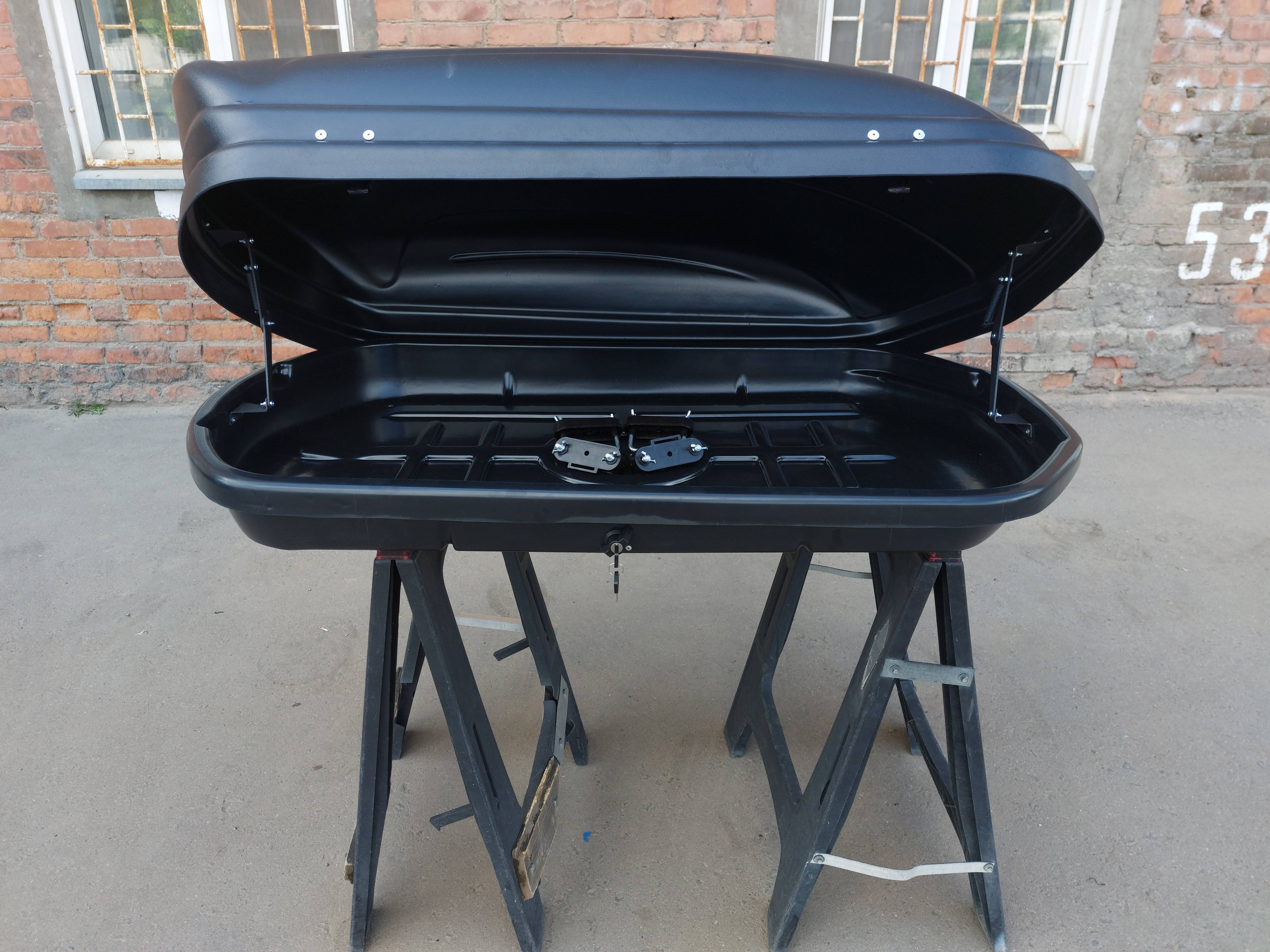 Автобокс на крышу Triton 350 black matte (Тритон 350 черный матовый)