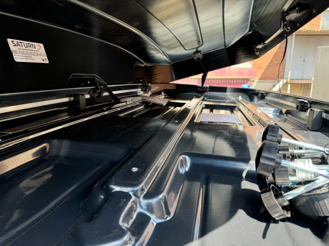 Автобокс Saturn 800 чёрный матовый двусторонний