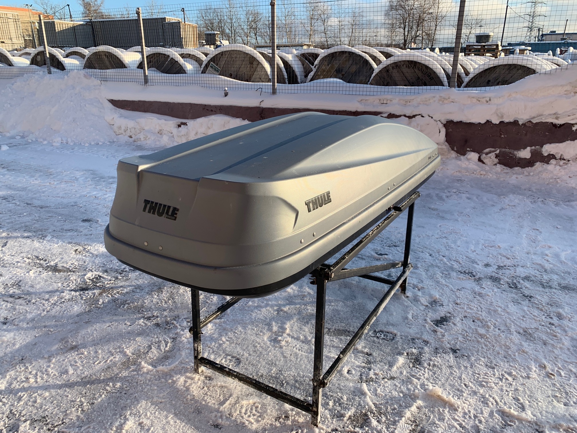 Автобокс Thule Touring L Titan Aeroskin Б/У