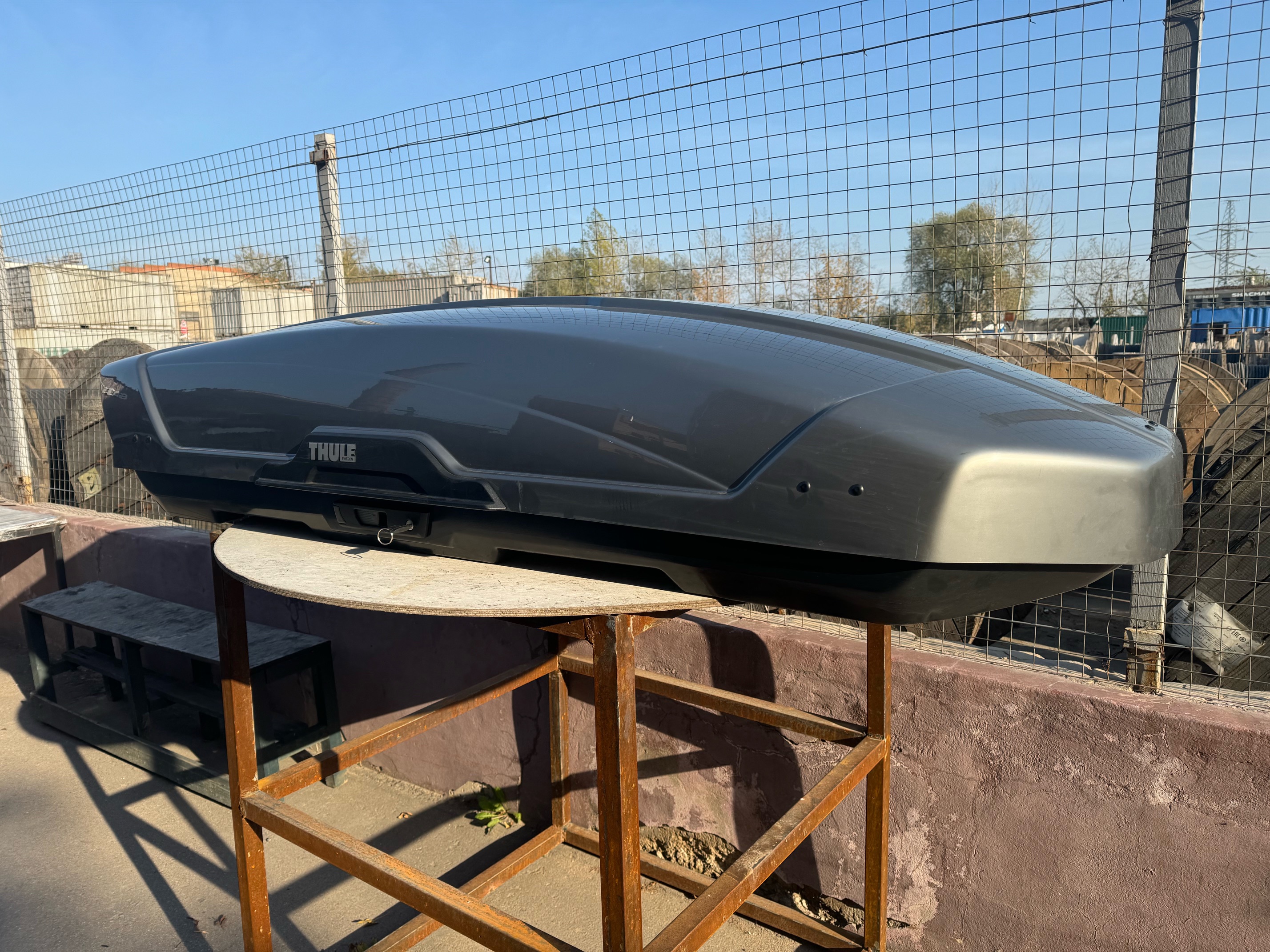 Автобокс Thule Motion XT XL серый глянцевый Б/У