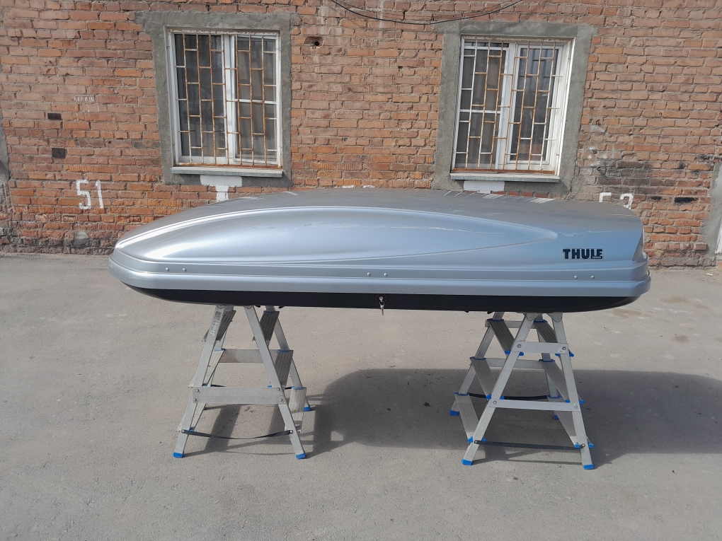 Автобокс Thule Atlantis 900 серый глянцевый Б/У