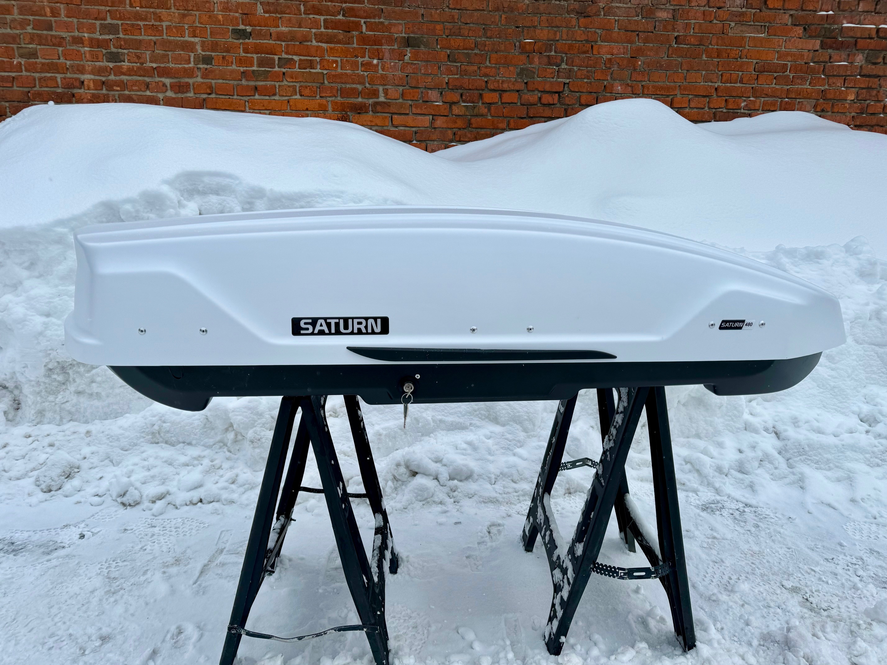 Автобокс на крышу Saturn 480 white matte DUO NEW UF (Сатурн 480 белый матовый ДУО НЬЮ УФ)