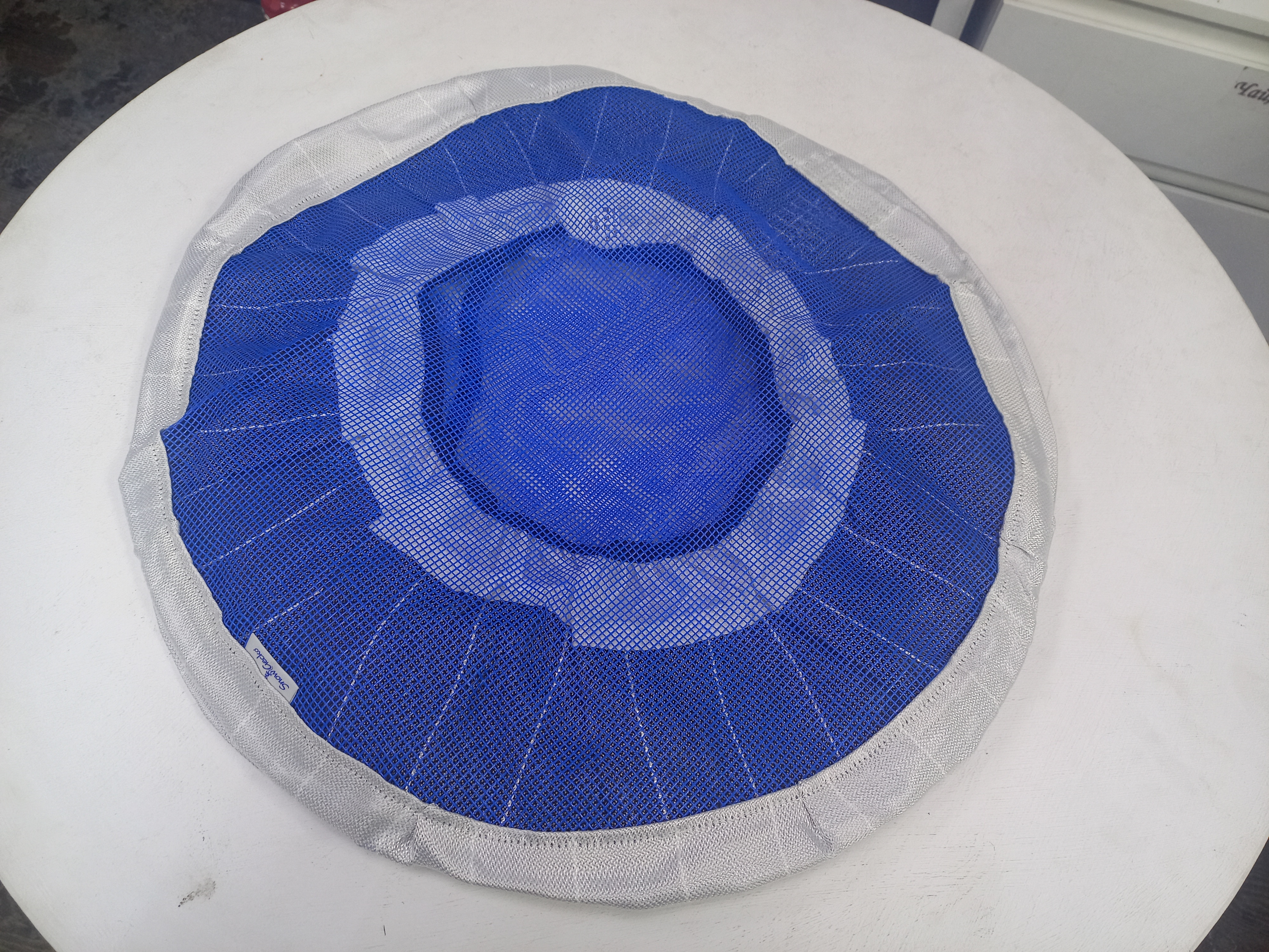 Чехлы противоскольжения SnowGecko L для автомобилей