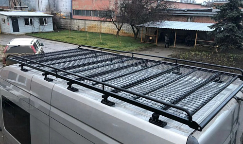 Грузовая платформа ED для Ford Transit L4H3 с сеткой