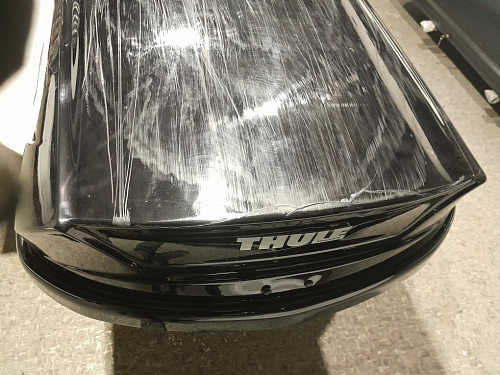 Aвтобокс Thule Motion 800 чёрный глянец б/у