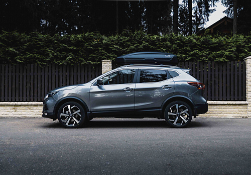 Автобокс на крышу LUX Tavr 197 black matte (Люкс Тавр 197 чёрный матовый)